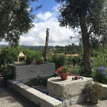 ゲストハウス Casa Cimo De Vila