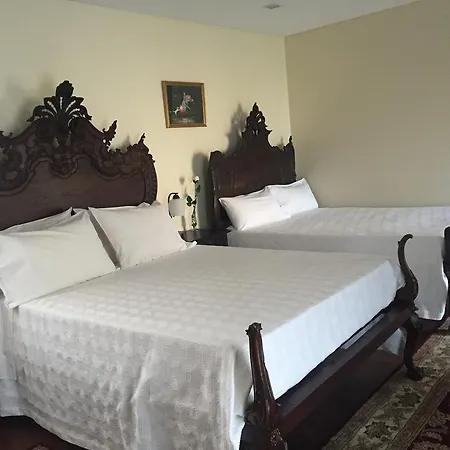 Casa Cimo De Vila ゲストハウス
