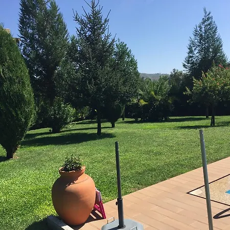 Casa Cimo De Vila ゲストハウス